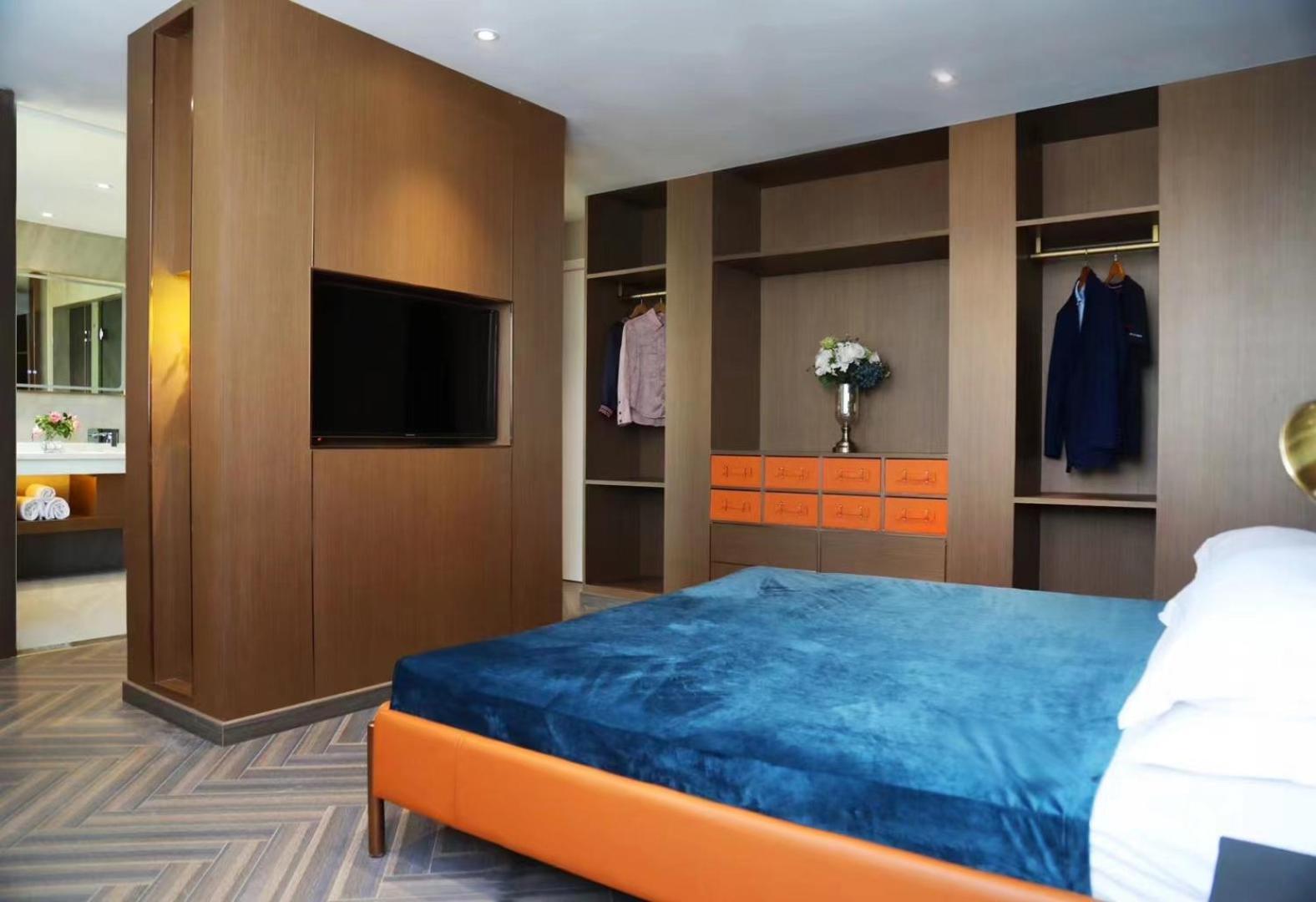 Hotel Charles Shanghai