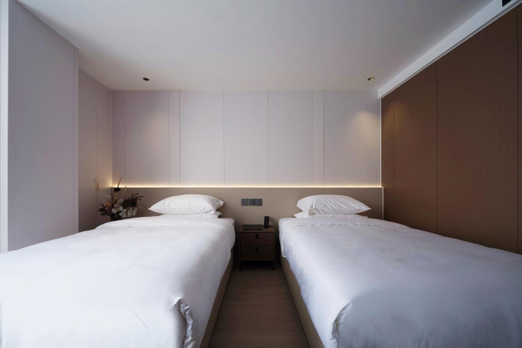 Charles Hotel Shanghai