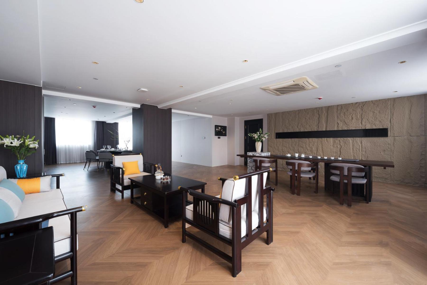 Charles Hotel 4*